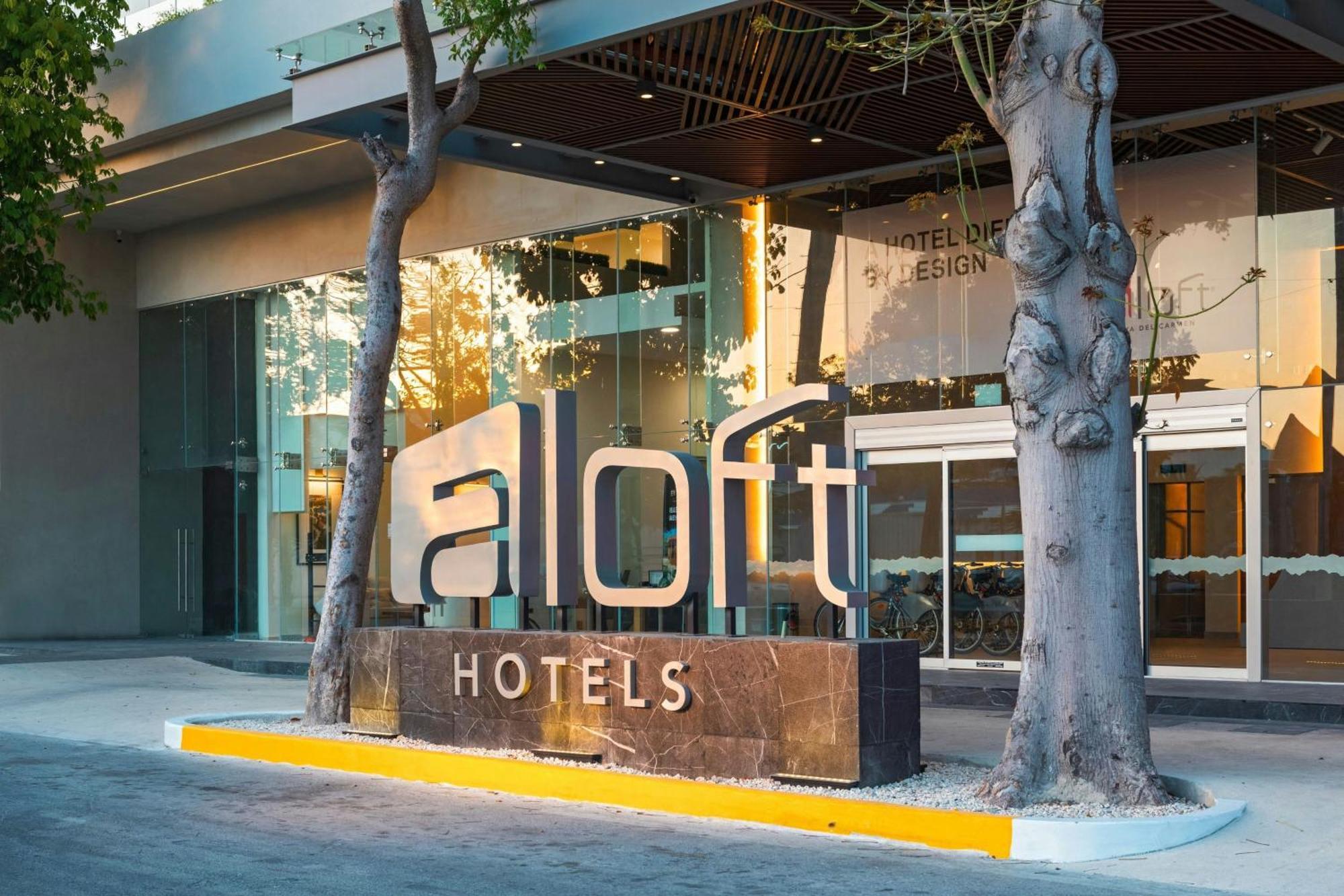 Отель Aloft Плая-дель-Кармен Экстерьер фото Aloft Phoenix Airport